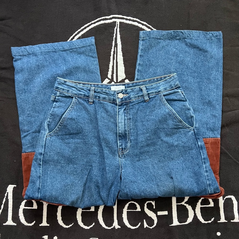 Forever 21 Cargo Jeans with brown Corduroy pockets